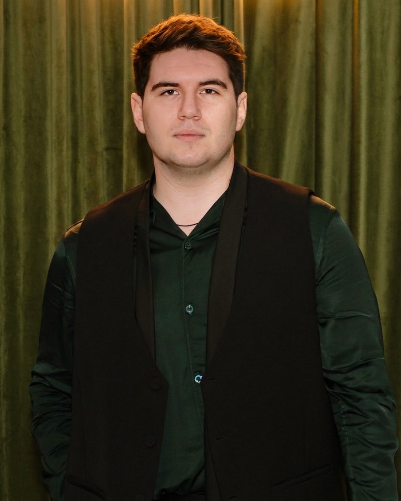 Евгений Титков